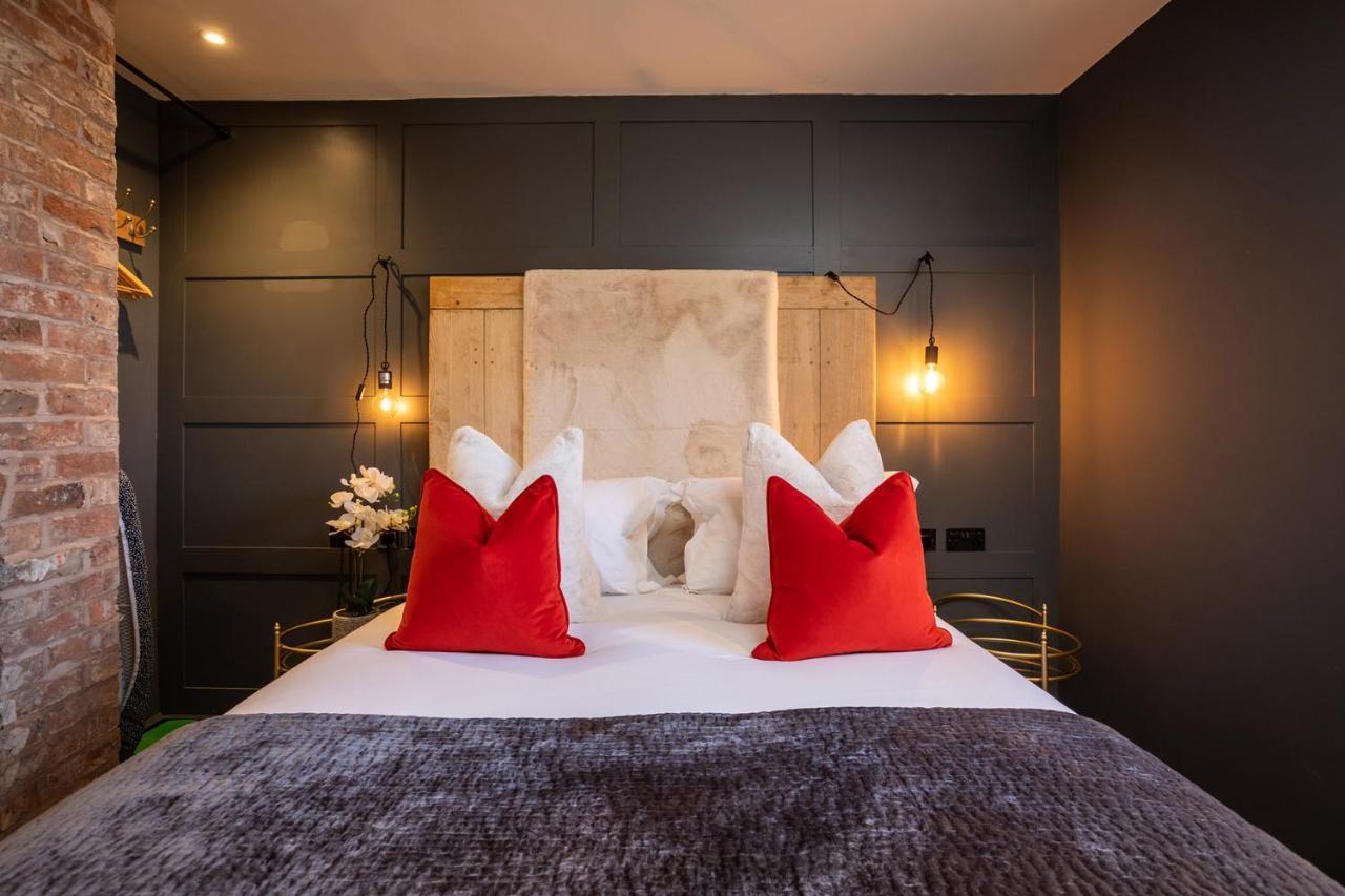 The Walled Garden At Cheshire Boutique Bathhouse Нантвич Экстерьер фото